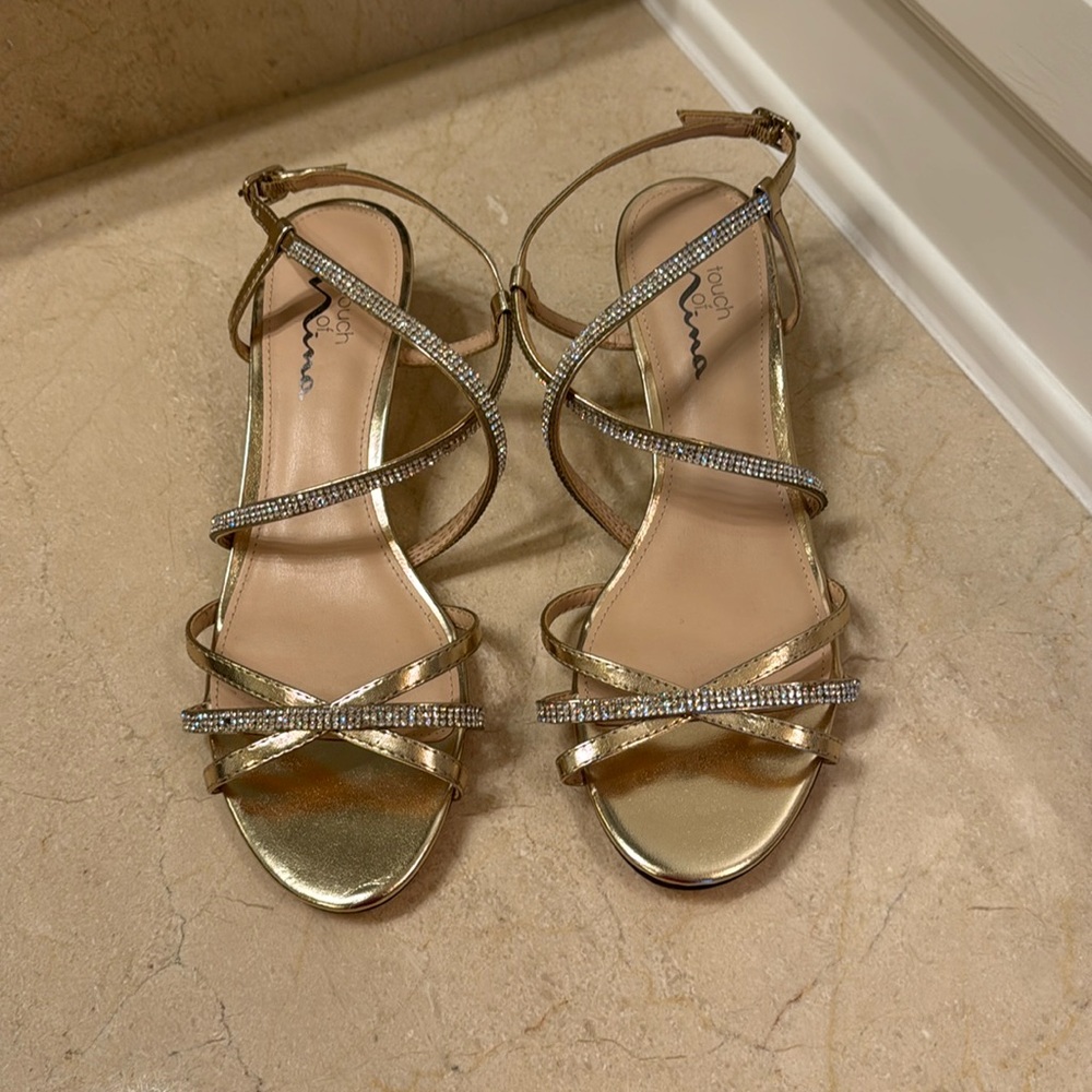 Nina dressy shoes gold 8.5 M